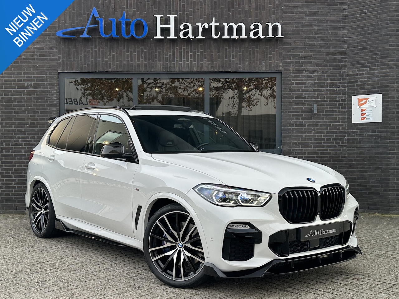 BMW X5 - xDrive45e High Executive M-sport PANO|LASER|M-SEATS|H&K|HUD|360CAM - AutoWereld.nl