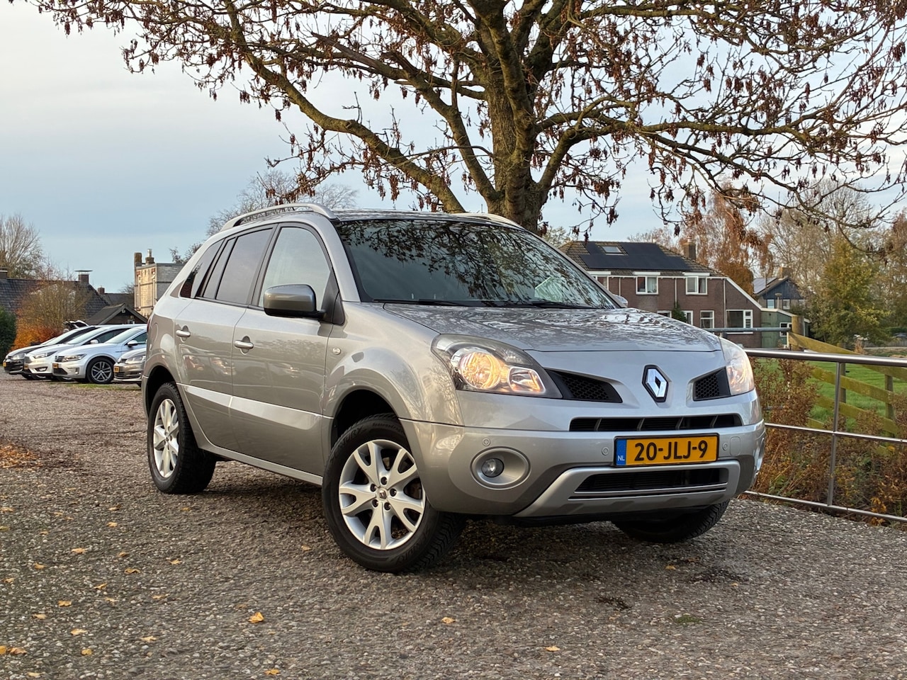 Renault Koleos - 2.5 Dynamique Luxe | Clima | Nieuwe APK! | Keyless | Nu € 3.975,-!!! - AutoWereld.nl