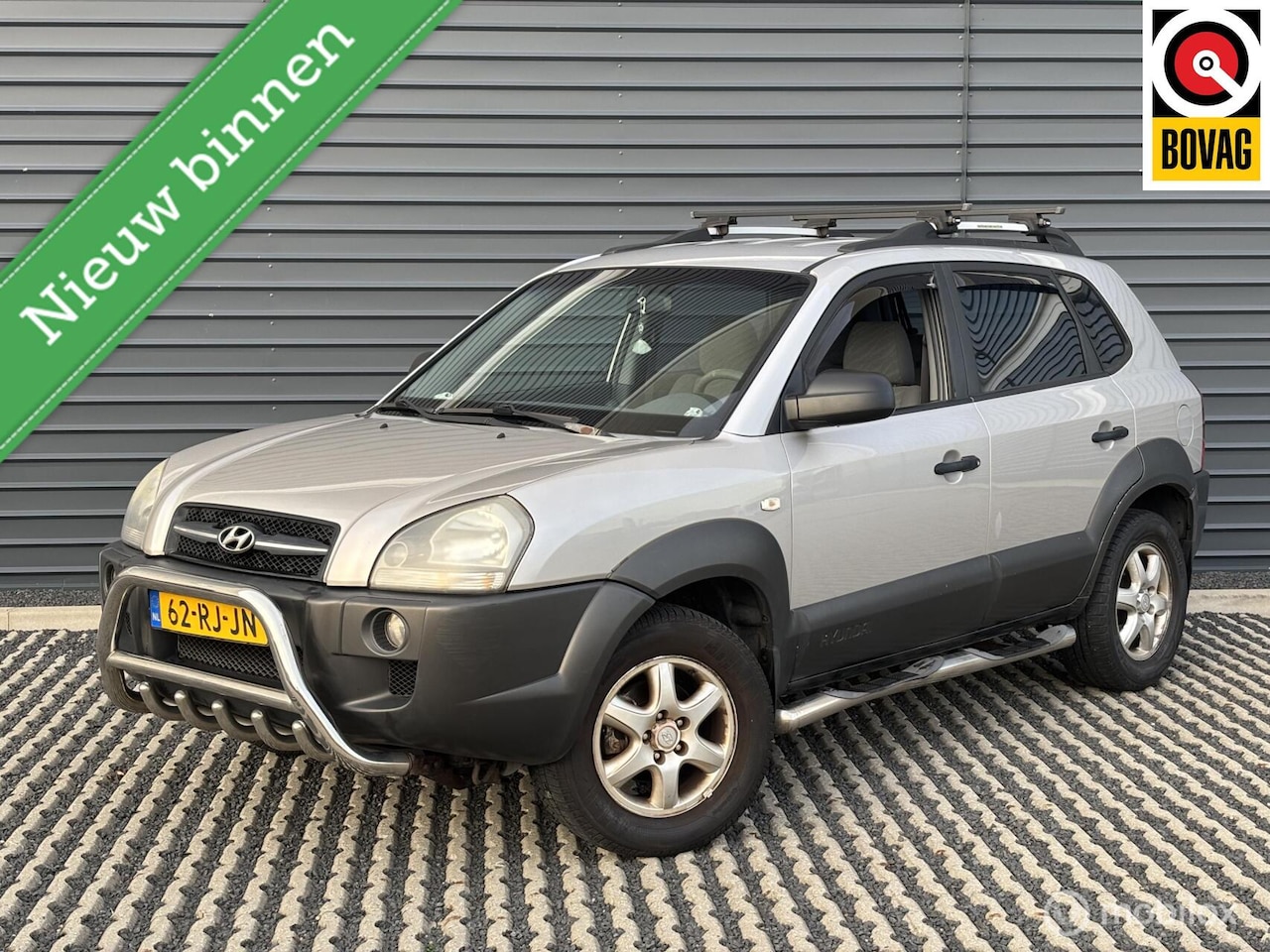Hyundai Tucson - 2.0i Active 142 pk | Airco | Trekhaak | - AutoWereld.nl