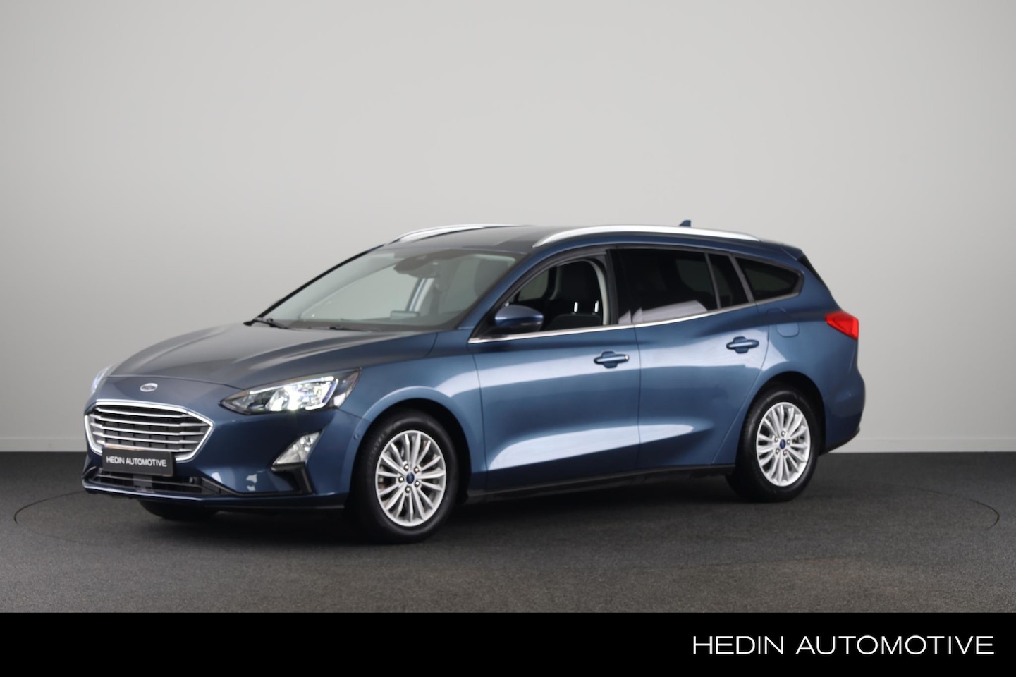 Ford Focus Wagon - 1.0 EcoBoost 125pk Automaat Titanium Business | Winter pakket | Camera | Elektrische Achte - AutoWereld.nl