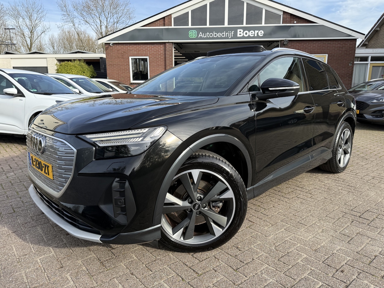 Audi Q4 e-tron - 35 Advanced Plus Panoramadak, 20''Lmv, Stoelverwarming - AutoWereld.nl