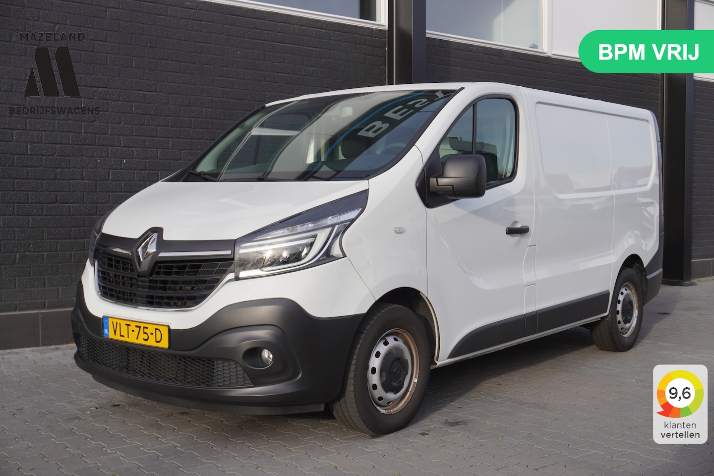 Renault Trafic - 2.0 dCi 145PK Automaat EURO 6 - Airco - Navi - Cruise - Camera - €14.900,- Excl. - AutoWereld.nl