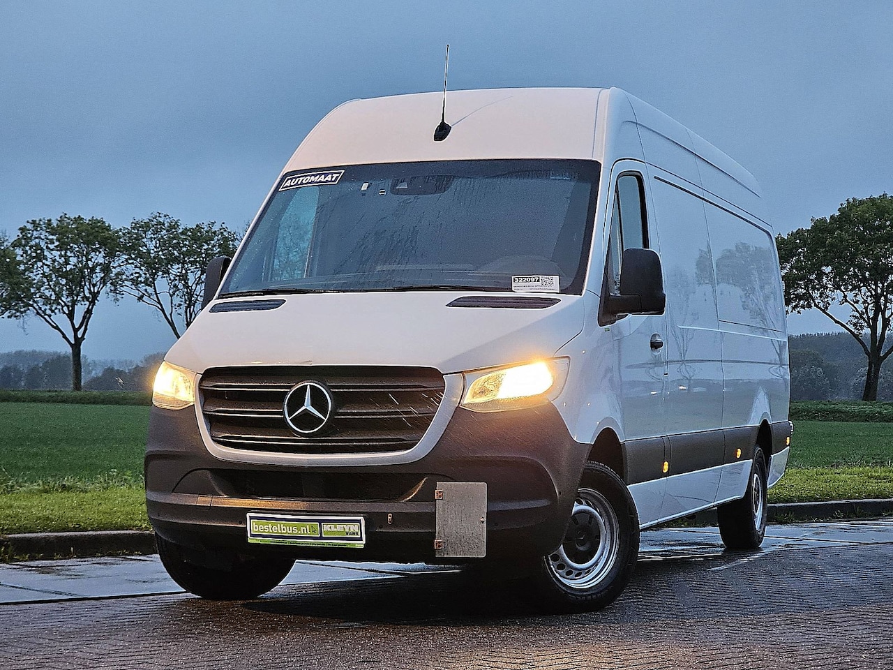 Mercedes-Benz Sprinter - 315 1.9 CDI L4H2 RWD ac automaat EURO6 cruisecontrol MBUX carplay - AutoWereld.nl