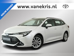 Toyota Corolla - Hybrid 140 Dynamic, Parkeersensoren , Stuur en stoelverwarming, Camera, Sensoren, Apple Ca