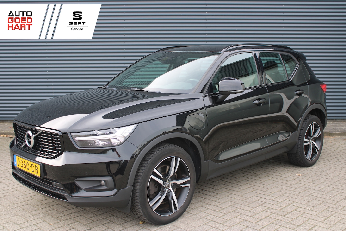 Volvo XC40 - 1.5 T5 Recharge R-Design Full-LED Elek-trekhaak Carplay NAP - AutoWereld.nl