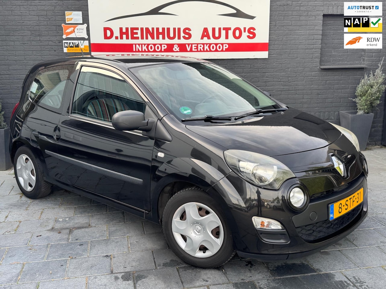 Renault Twingo - 1.2 16V Parisienne AIRCO DEALER ONDERHOUDEN - AutoWereld.nl