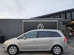 Opel Zafira - 1.6 Essentia *7 Persoons