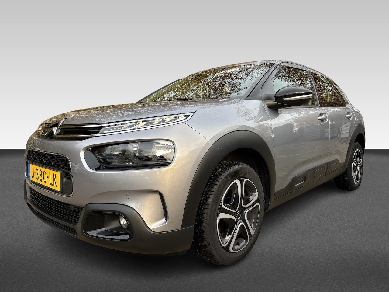 Citroën C4 Cactus - | Business 110pk | Stoelverwarming | Navigatie | Safety Pack | - AutoWereld.nl