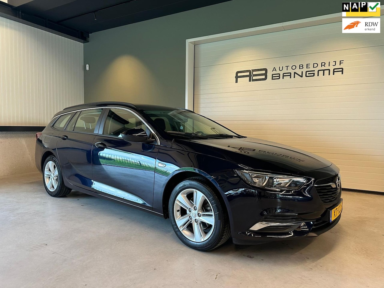 Opel Insignia Sports Tourer - 1.5 TURBO EDITION-uitv/CLIMA AIRCO/CRUISE CONTROL/LM-VELGEN/NAVIGATIE/TREKHAAK/ISOFIX/BLUE - AutoWereld.nl