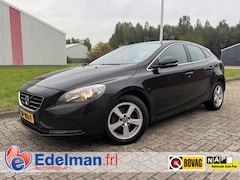 Volvo V40 - 2.0 D2 Momentum Business | PDC | CLIMA | CRUISE