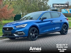 SEAT Leon - 1.5 TSI e-Hybrid 204pk DSG FR Business | Black Pack | Trekhaak, wegzwenkbaar | Matrix-LED