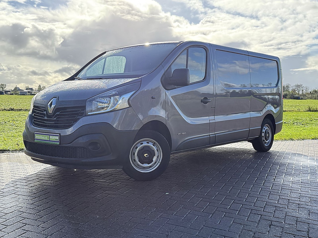 Renault Trafic - 1.6 dCi T29 L2H1 Energy - AutoWereld.nl