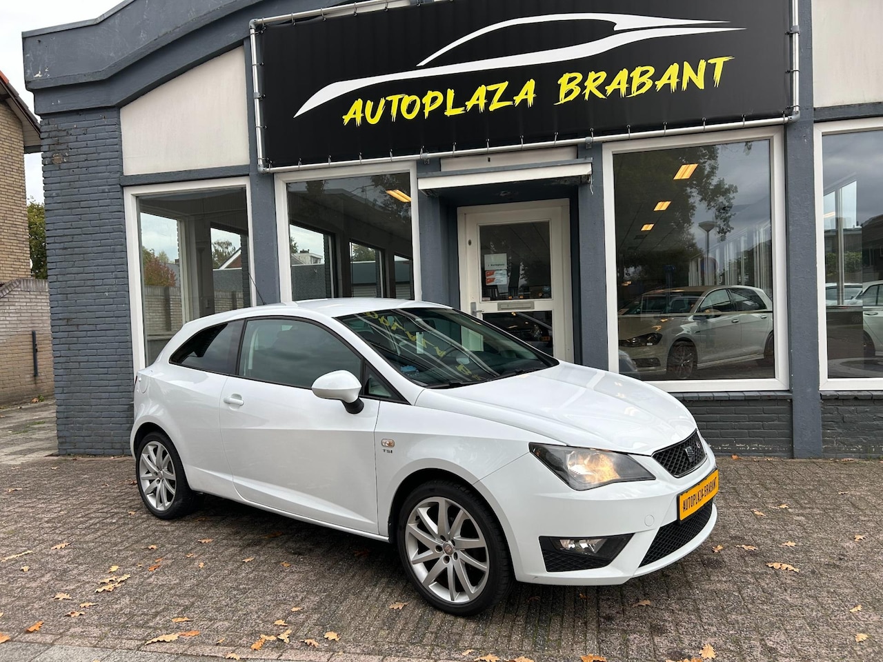 SEAT Ibiza SC - 1.2 TSI FR / CLIMAT / CRUISE / AUX / USB - AutoWereld.nl