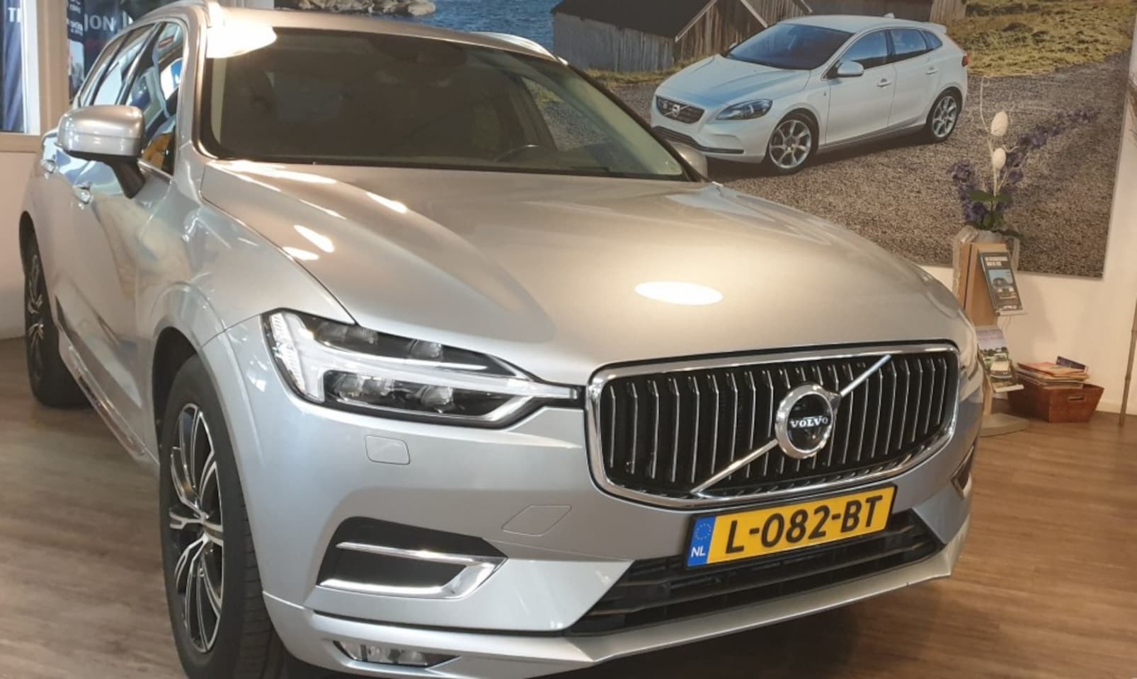 Volvo XC60 - 2.0 T6 AWD Inscription 2.0 T6 AWD INSCRIPTION - AutoWereld.nl
