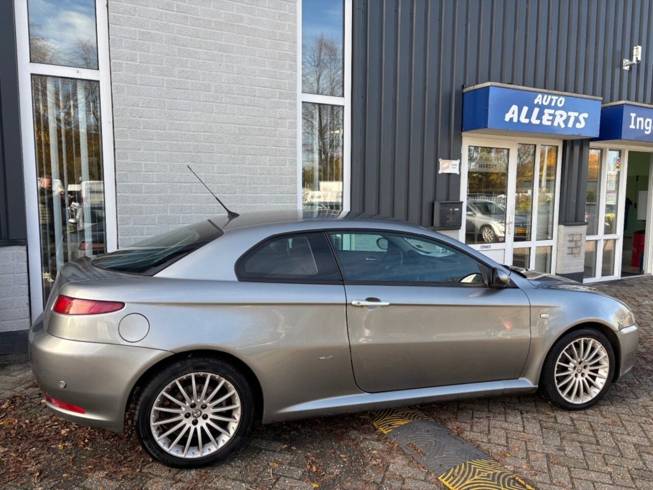 Alfa Romeo GT - 2.0 JTS Distinctive 2.0 JTS DISTINCTIVE - AutoWereld.nl