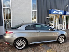 Alfa Romeo GT - 2.0 JTS DISTINCTIVE