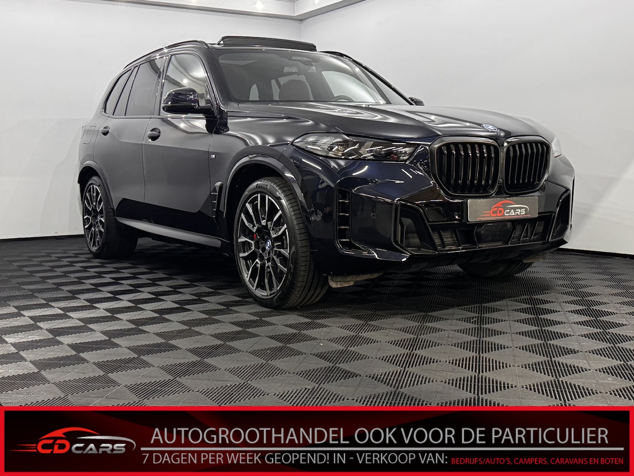 BMW X5 - xDrive50e M-Sport Pro Pano, Leder, Harman/kardom, 360 Camera, Meebesturende achteras, Ster - AutoWereld.nl