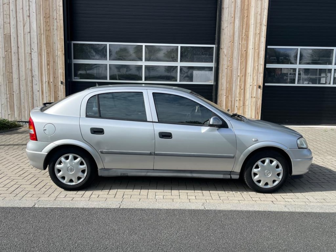Opel Astra - 1.6 Pearl 8V APK AIRCO NAP - AutoWereld.nl