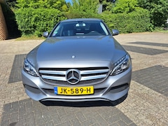 Mercedes-Benz C-klasse - 180 Avantgarde - Luchtvering - Camera - NL Auto
