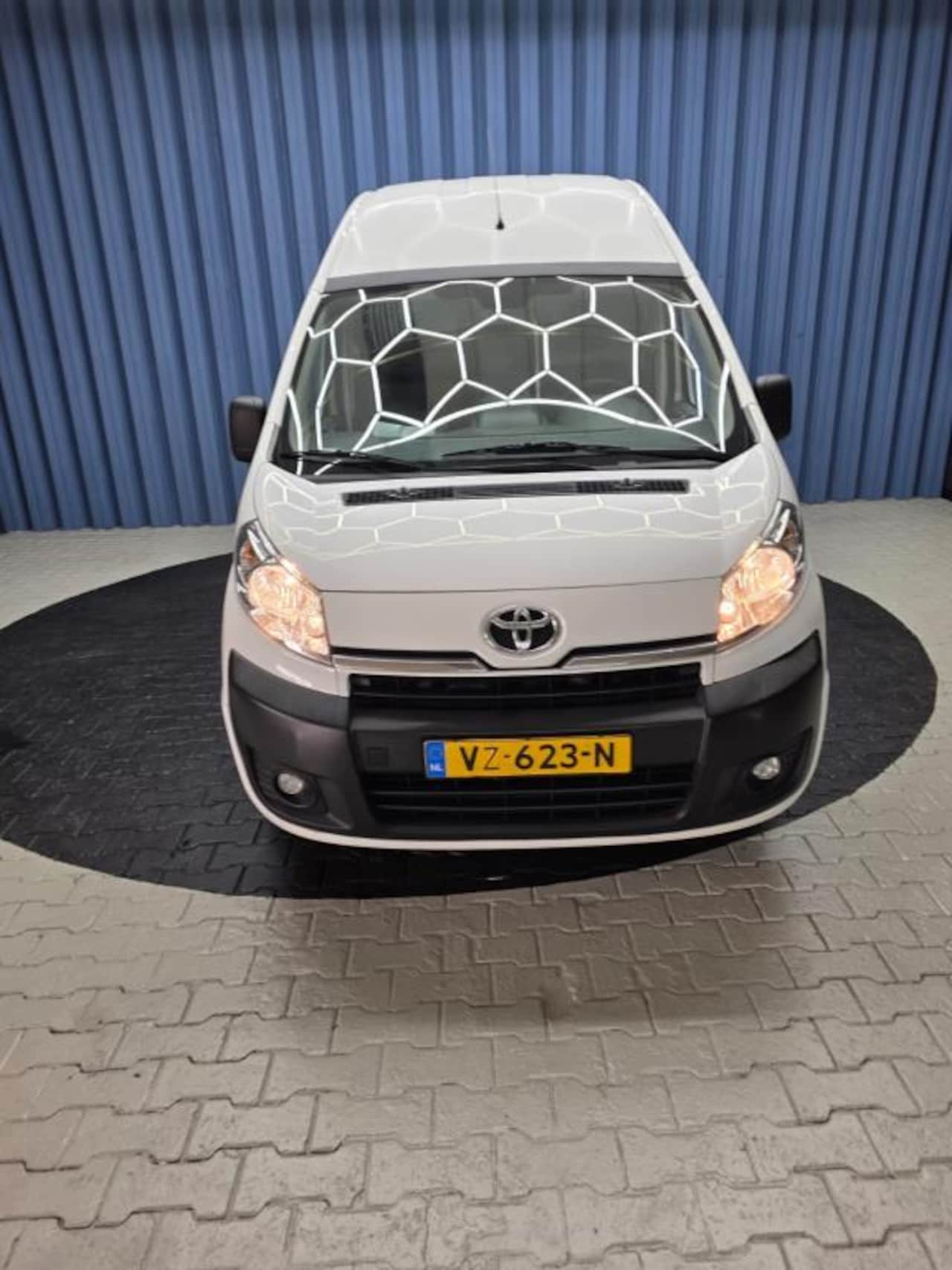 Toyota ProAce - 2.0D L2H2 Aspiration BTW AFTREKBAAR! - AutoWereld.nl