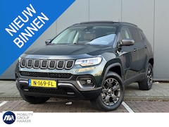 Jeep Compass - 4xe 240 Plug-in Hybrid Electric Trailhawk Navigatie I Panoramadak I Dealeronderhouden I Ap