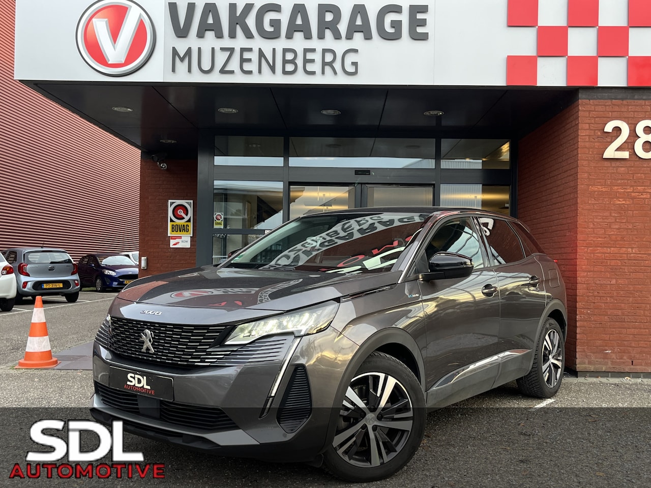 Peugeot 3008 - 1.6 HYbrid 225 Allure // NAVI // CAMERA // CLIMA // CRUISE // STOELVERWARMING // - AutoWereld.nl