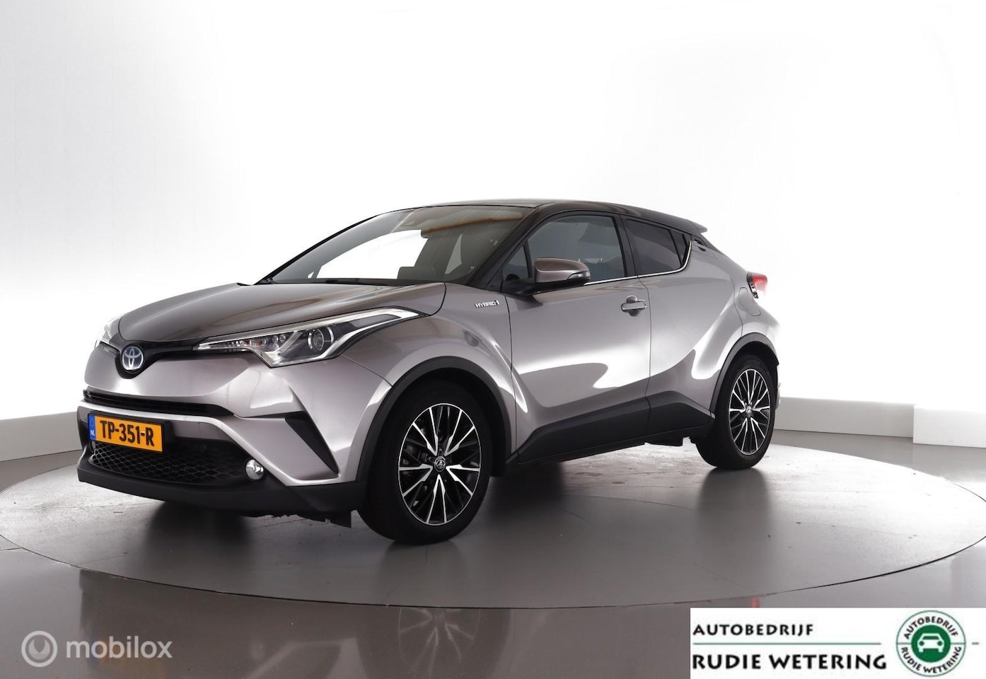 Toyota C-HR - 1.8 Hybrid Energy trekhaak|stoelverw.|nav|cam|lmv18 - AutoWereld.nl
