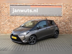 Toyota Yaris - 1.5 Hybrid Bi-Tone Plus + trekhaak
