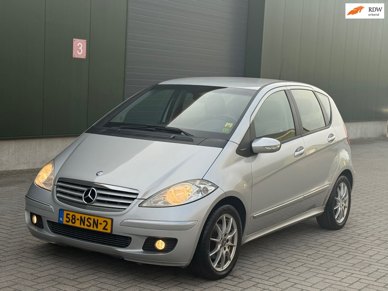 Mercedes-Benz A-klasse - Zeer Nette 180 CDI Classic | AUTOMAAT - AutoWereld.nl
