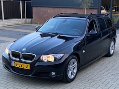 BMW 3-serie Touring - 320i 170 pk Business Line NIEUWSTAAT NAVI LEER CRUISE XENON CLIMA