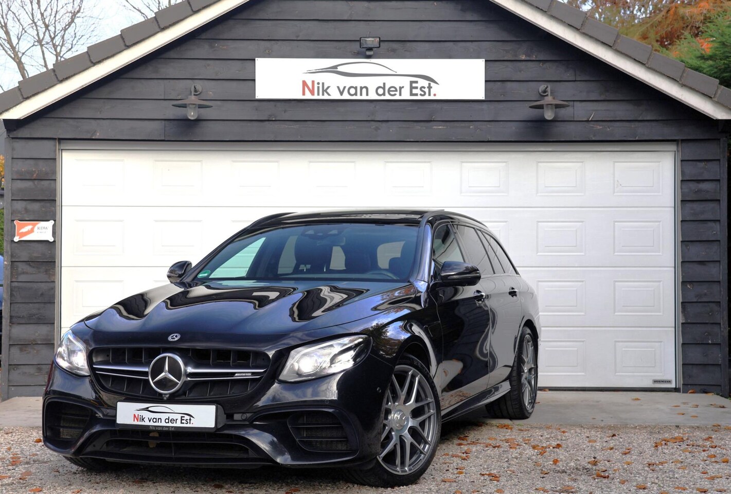 Mercedes-Benz E-klasse Estate - 63 AMG 4MATIC Premium Plus-Sportuitlaat-Pano-Burmester-FULL!! - AutoWereld.nl