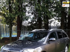 Toyota Avensis Wagon - 2.0 D-4D Executive Business 6 bak , leder