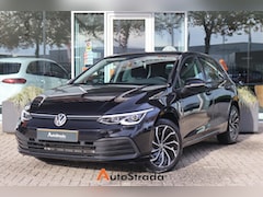 Volkswagen Golf - 1.5 Life TSI 130pk | Stoelverwarming | IQ-LED | ACC | Climate | Memory | Sfeer | Dodehoek