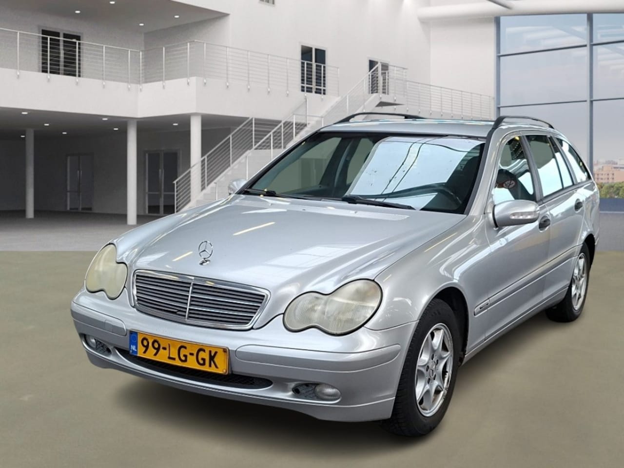 Mercedes-Benz C-klasse Combi - 180 K. Classic/ AUTOMAAT - AutoWereld.nl