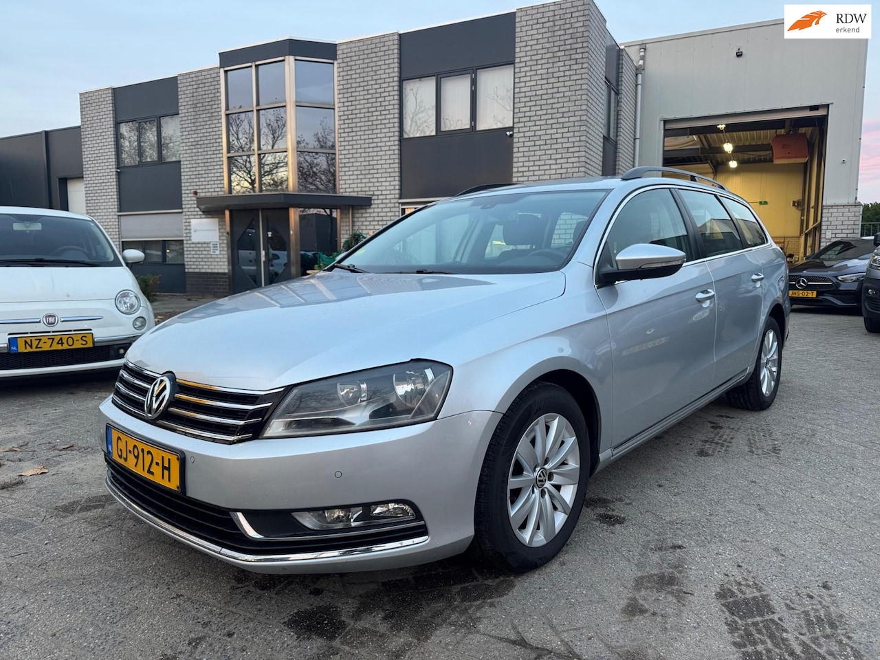 Volkswagen Passat Variant - 2.0 TDI Highline BlueMotion Cruise Clima - AutoWereld.nl