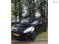 Hyundai i20 - 1.2i i-Drive 5 deurs APK , airco