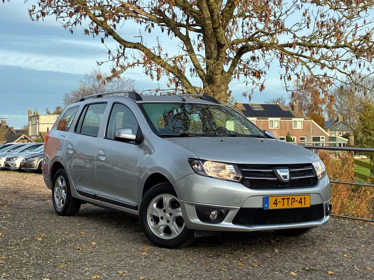 Dacia Logan MCV - 0.9 TCe Prestige | Cruise + Airco + Navi nu € 4.975,-!!! - AutoWereld.nl