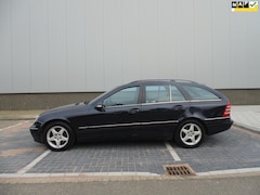 Mercedes-Benz C-klasse Combi - 200 K. Elegance STATION AUTOMAAT MET AIRCO