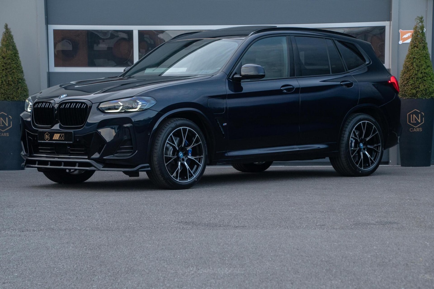 BMW X3 - xDrive30e M-Sport | Sportstoelen | Pano | DAB | - AutoWereld.nl