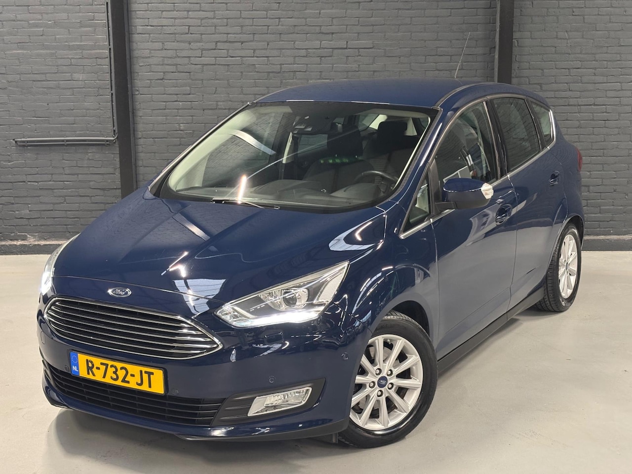 Ford C-Max - 1.5 (150 pk) Titanium automaat - trekhaak - Xenon - camera - AutoWereld.nl