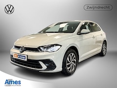 Volkswagen Polo - 1.0 95pk TSI Life Edition Achteruitrijcamera (Rear View) | Parkeersensoren voor en achter