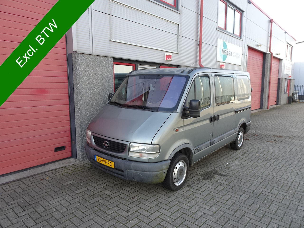 Opel Movano - 2.2 DTi L1H1 DC airco 6 pers 2 x schuifdeur - AutoWereld.nl