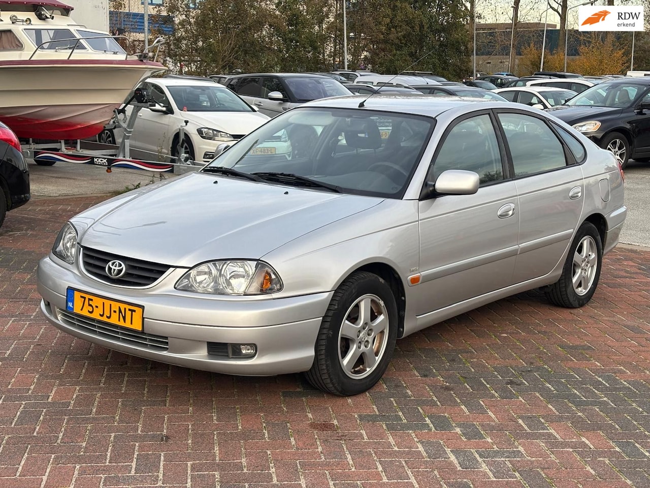 Toyota Avensis - 1.8-16V Linea Luna Airco! Automaat! Zeer Nette Auto! - AutoWereld.nl