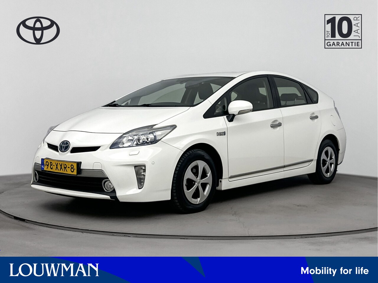 Toyota Prius - 1.8 Plug-in Executive Business | Cruise Control Adaptief | Stoelverwarming | Navigatie | - AutoWereld.nl