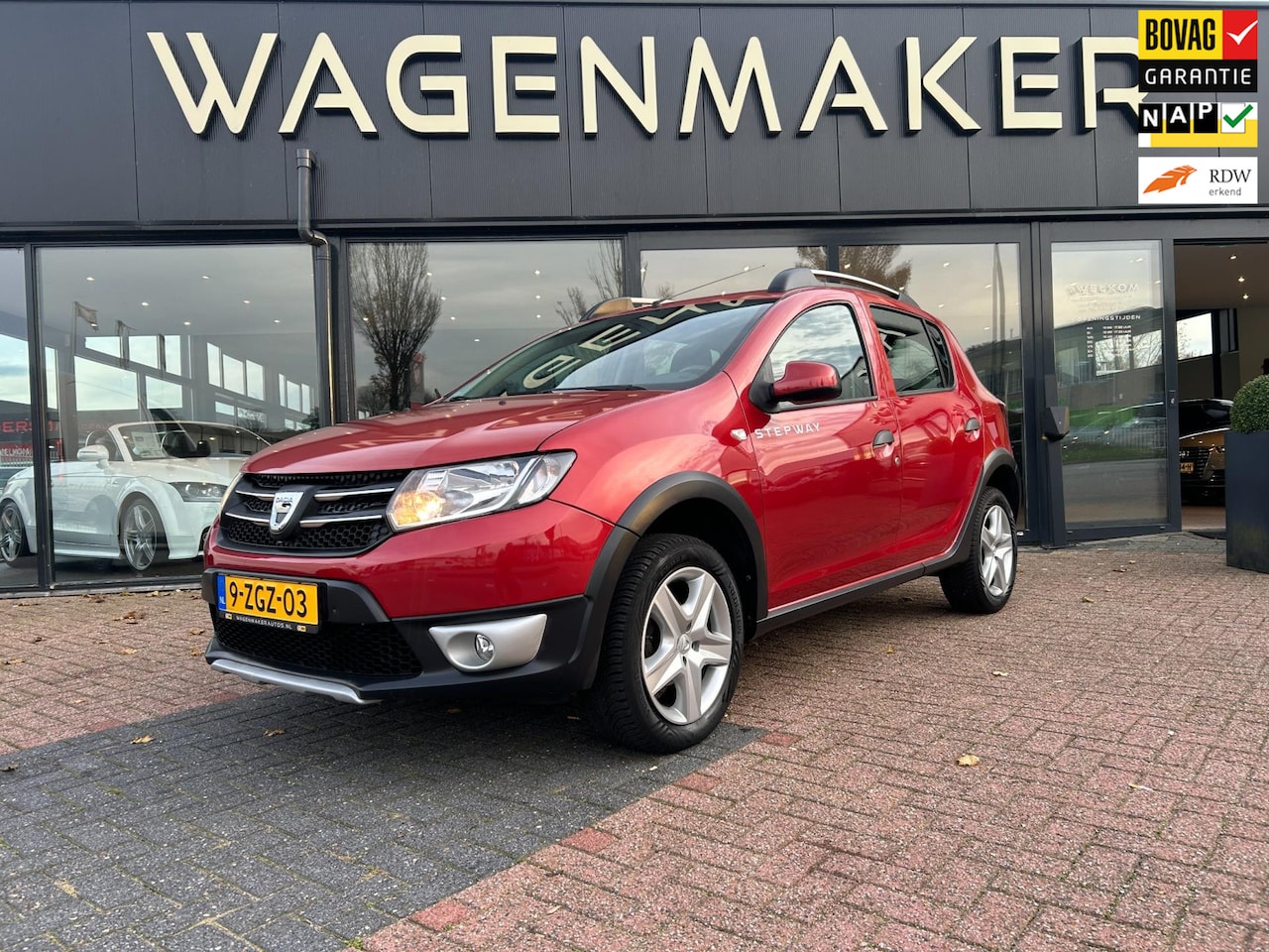 Dacia Sandero Stepway - 0.9 TCe Lauréate Airco|Cruise|NAVI|NAP - AutoWereld.nl