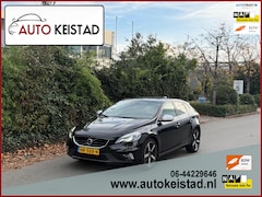 Volvo V40 - 2.0 D2 OCEAN RACE LEDER/PANORAMA/HARMAN KARDON