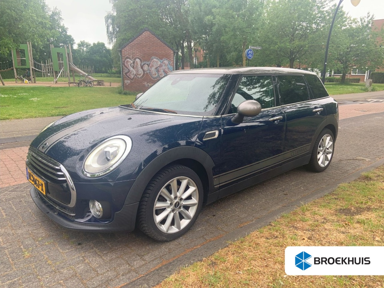 MINI Clubman - Mini 1.5 Cooper Chili | Airco (automatisch) | Buitenspiegels verwarmbaar | Cruise control - AutoWereld.nl