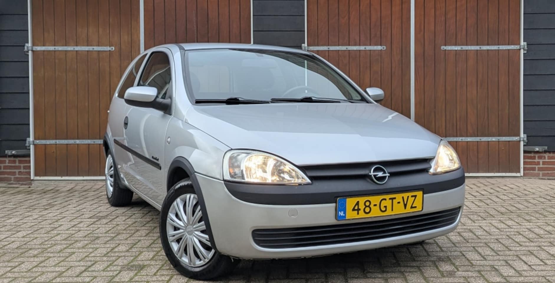 Opel Corsa - 1.4-16V Comfort 1.4-16V Comfort, Nieuwe APK, Voordelig rijden, Nette auto - AutoWereld.nl