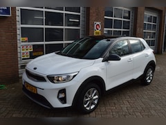 Kia Stonic - Airco, Navigati 1.2 MPi C.Pl.L. Nav