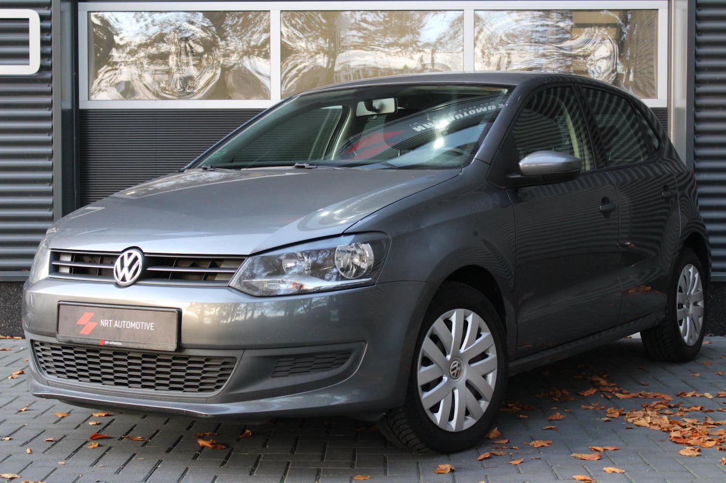 Volkswagen Polo - 1.4 TRENDLINE / AIRCO / PRK. SENSOREN / CARPLAY / NWE APK 1.4-16V Trendline - AutoWereld.nl